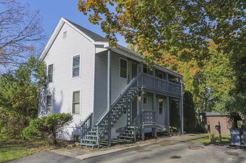 9 Primrose St, Belfast, ME 04915