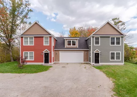 227 Gorham Rd, Scarborough, ME 04074
