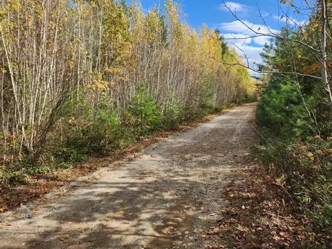 14 Pine St # -5, Greenbush, ME 04418