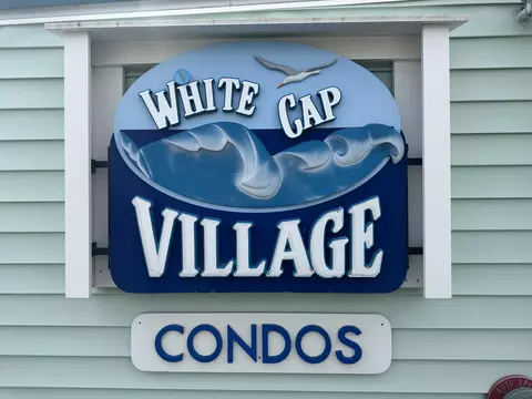 7 Bay Ave #8, Old Orchard Beach, ME 04064