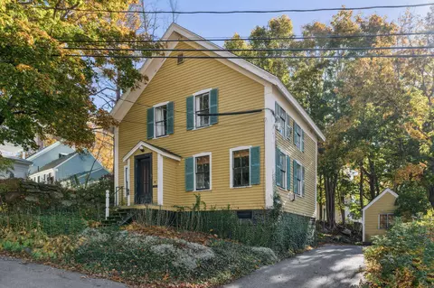 16 Beacon St, Bath, ME 04530