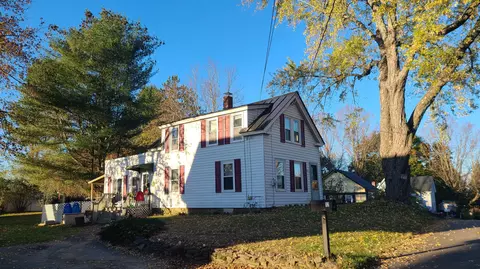 12 Miller St, Benton, ME 04901
