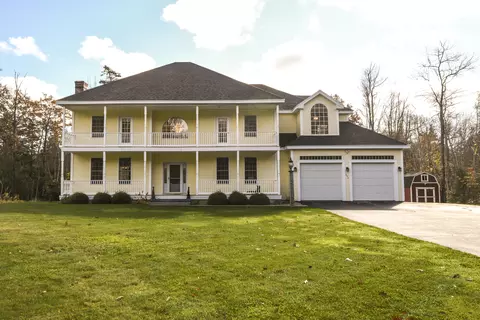 205 Jenkins Rd, Saco, ME 04072