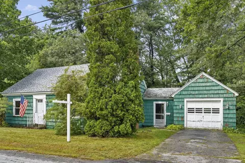 6 Magean St, Brunswick, ME 04011