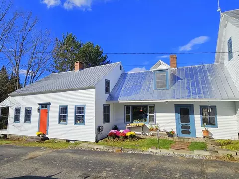 22 Ridge Rd, Chesterville, ME 04938