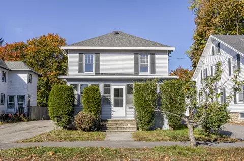 30 Hillis St, Portland, ME 04103