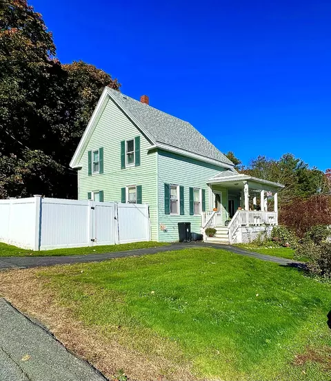 25 Sherburne Ave, Gardiner, ME 04345