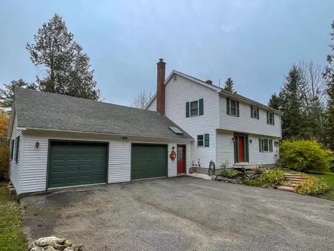 623 Meadow Rd, Hampden, ME 04444