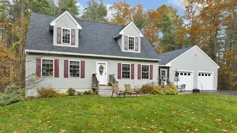 126 Meetinghouse Rd, Wells, ME 04090