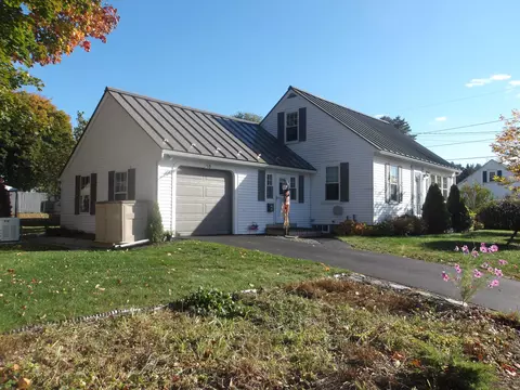 18 Congress St, Augusta, ME 04330
