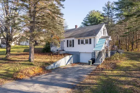 161 Crowley Rd, Lewiston, ME 04240