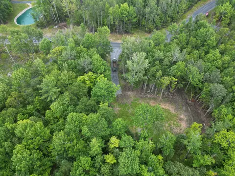 2 Tumbledown Ln, Greenville, ME 04441