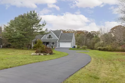 3 Kingfisher Dr, Scarborough, ME 04074