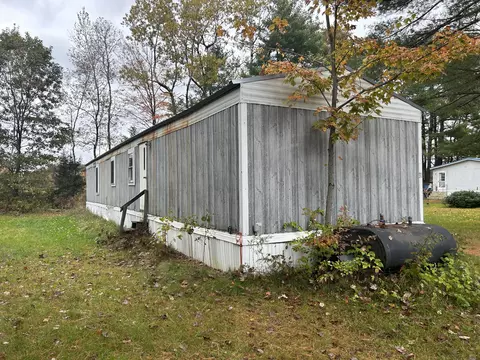 31 Park St, Norridgewock, ME 04957