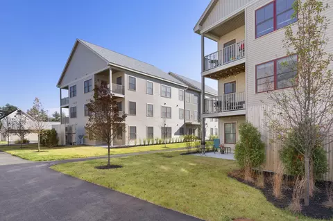 28 Pacer Way #208, Scarborough, ME 04074