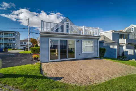 49 Freeman St #5, York, ME 03909