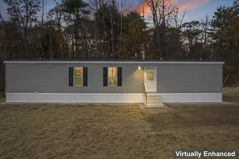 60 Nelson Rd, Vassalboro, ME 04989