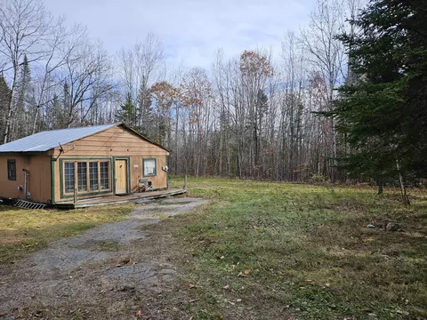 393 Gilman Pond Rd, New Portland, ME 04961