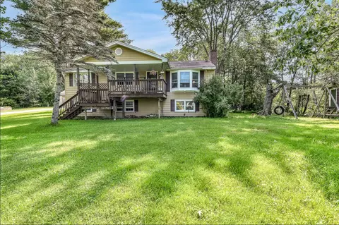 359 Augusta Rd, Topsham, ME 04086