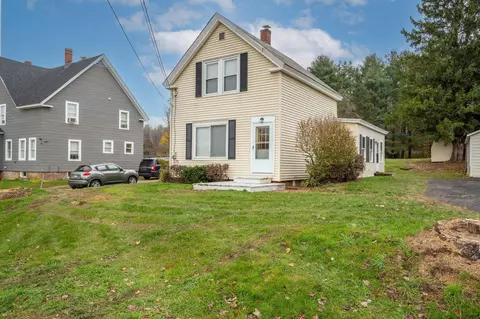 13 Saint Ann St, Lisbon, ME 04250
