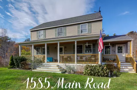 1585 Main Rd, Phippsburg, ME 04562