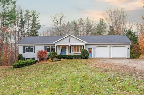731 Brighton Hill Rd, Minot, ME 04258