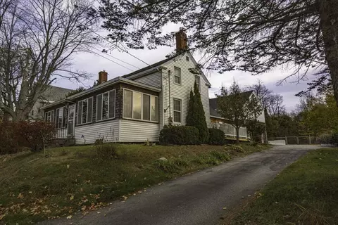 435 N Main St, Brewer, ME 04412