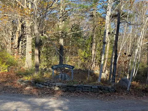 lot16 Evergreen Dr, Boothbay, ME 04537