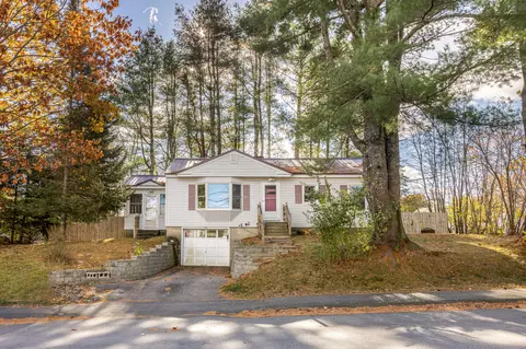 186 Longfellow St, Westbrook, ME 04092