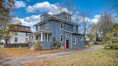 247 Pleasant Ave, Portland, ME 04103