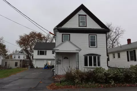 294 Pine St, Lewiston, ME 04240