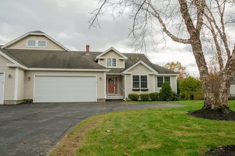 49 Grandview Dr #23, Westbrook, ME 04092