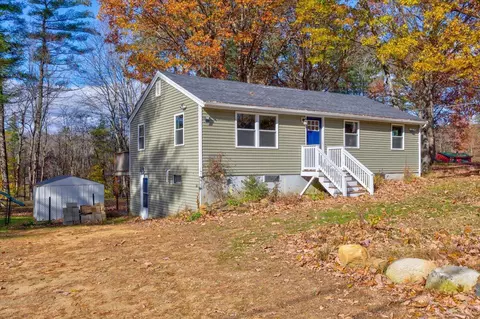 701 Upper Guinea Rd, Lebanon, ME 04027