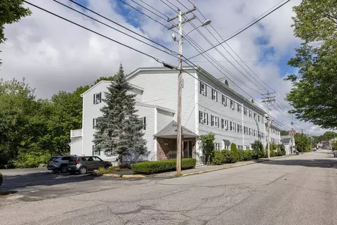 17 Water St #29, Kennebunk, ME 04043