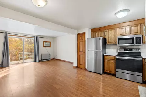 43 Valley St #13, South Portland, ME 04106