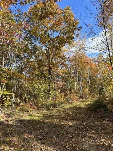 lot18 C-15 Lilac Ln, Raymond, ME 04071