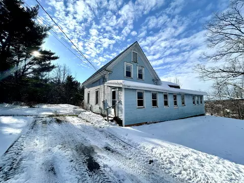 669 Frenchs Mill Rd, Sangerville, ME 04479