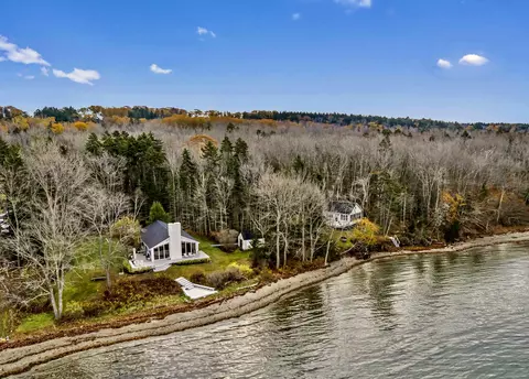 89 Goose Ledge Rd, Harpswell, ME 04079