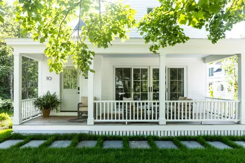 15 Langsford Rd #10, Kennebunkport, ME 04046