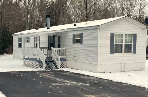 9 Debbie Ln, Arundel, ME 04046
