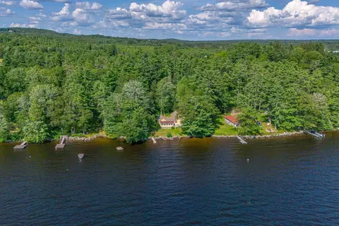 21 Lake View Ln, Jefferson, ME 04348