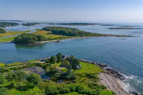 83 Turbats Creek Rd, Kennebunkport, ME 04046
