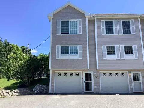 13 Oak St #7, Presque Isle, ME 04769