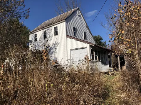 2874 Collinstown Rd, Liberty, ME 04949