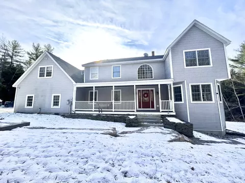 31 Jeffrey Rd, Minot, ME 04258