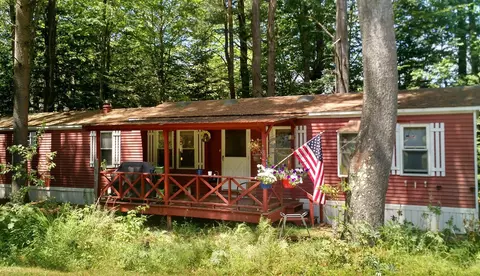 15 Blue Rock Rd #16, Monmouth, ME 04259