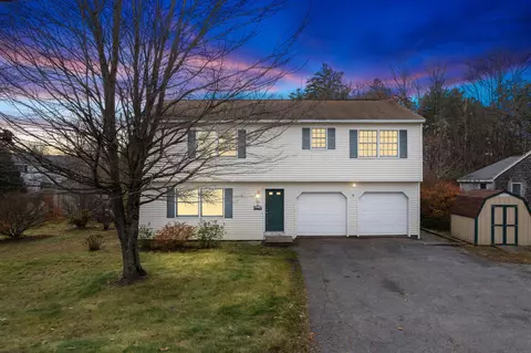 320 North St, Saco, ME 04072
