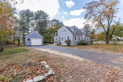 13 Farwell Ave, Cumberland, ME 04021