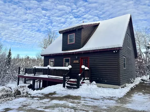 487 Howe Hill Rd, Greenwood, ME 04255
