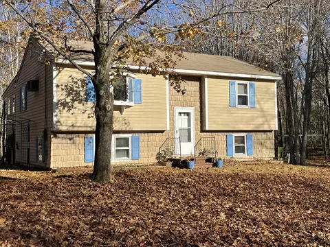 279 Clarks Woods Rd, Lyman, ME 04002